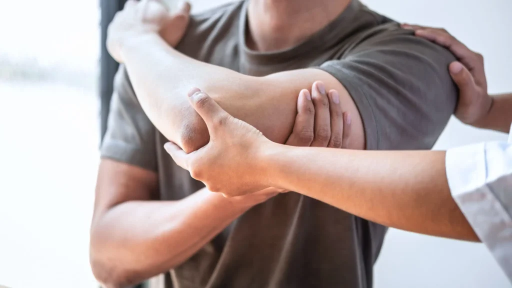 Kinesiology Langley exercise rehabilitation session at Restore Mobility Physiotherapy