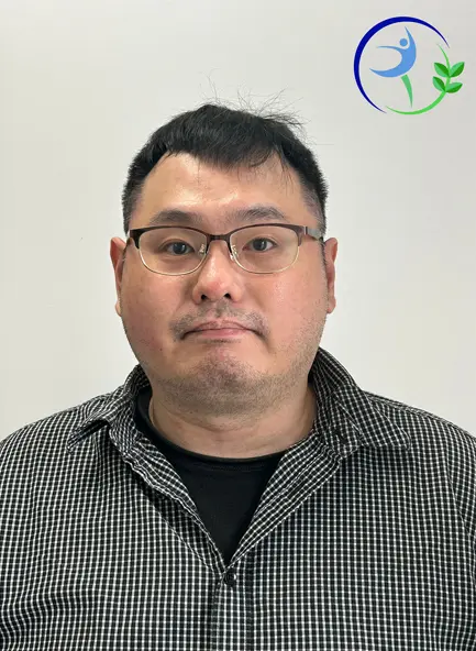 Jin Won Son Registered Acupuncturist at Restore Mobility Physiotherapy in Langley